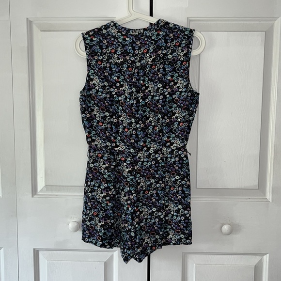 Floral romper - Picture 3 of 3